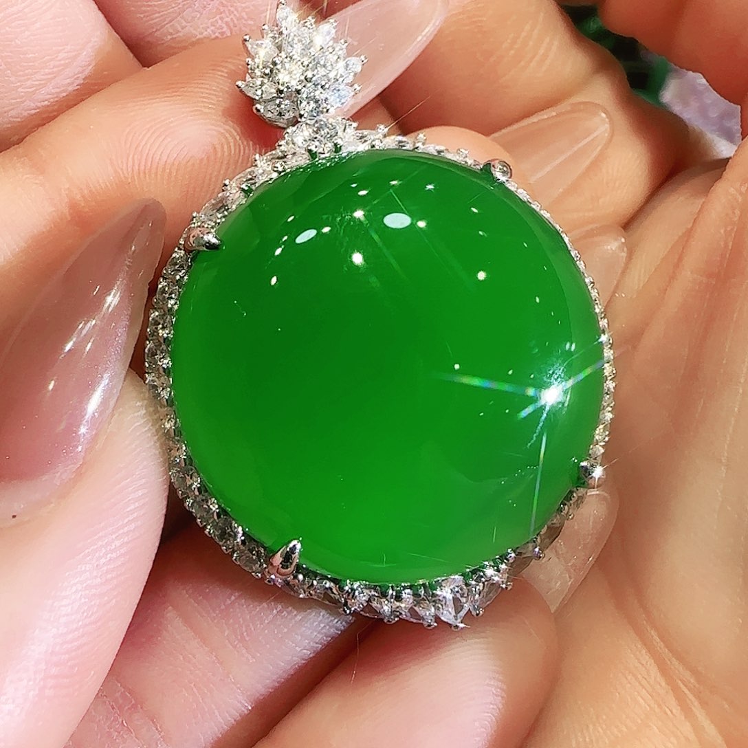 玛瑙/玉髓吊坠未镶嵌