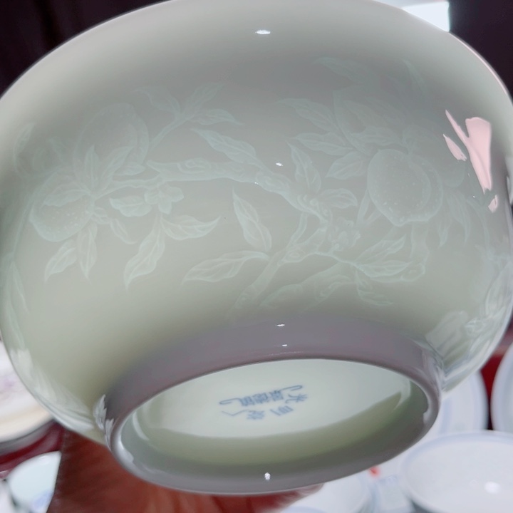 青花玲珑7寸面碗寿桃