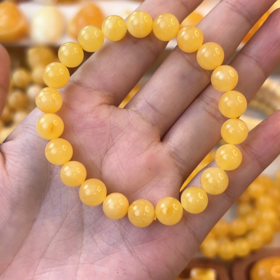 琥珀颈饰未镶嵌蜜蜡