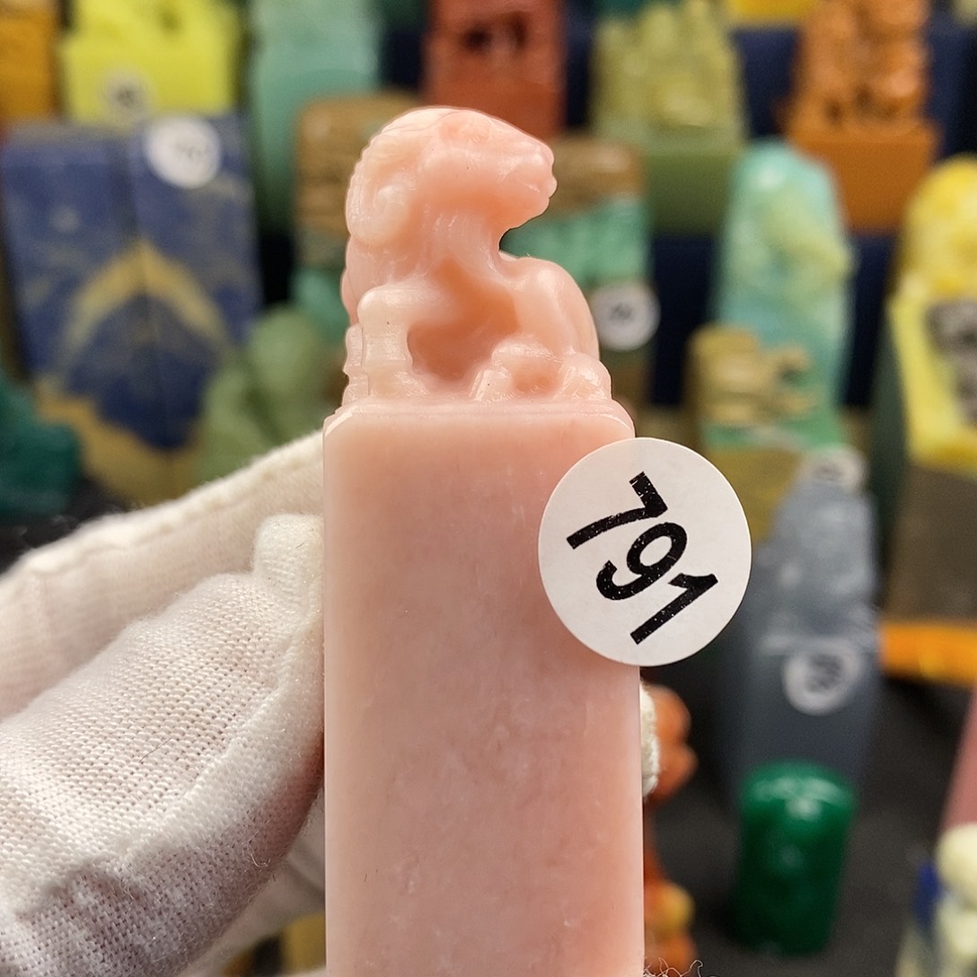 云南石麦**夫篆刻艺术家的作品