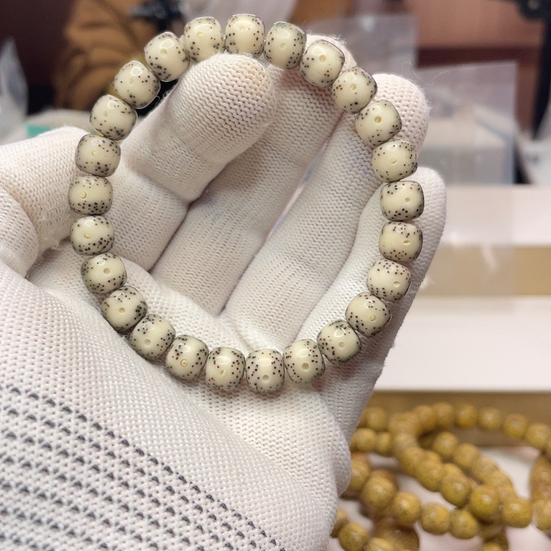 星月菩提吊坠9/8石玉同枝通体留白单圈