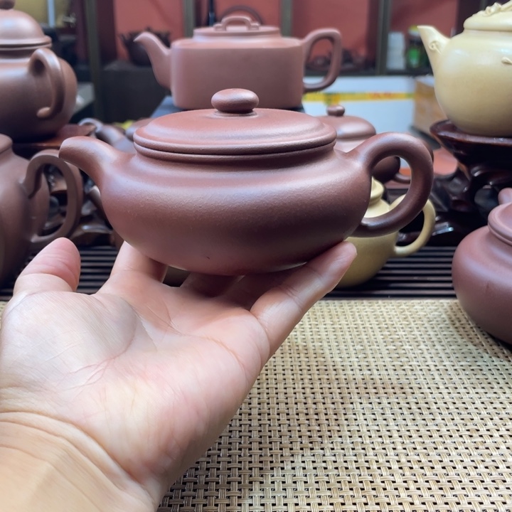 茶壶紫砂紫泥扁腹壶