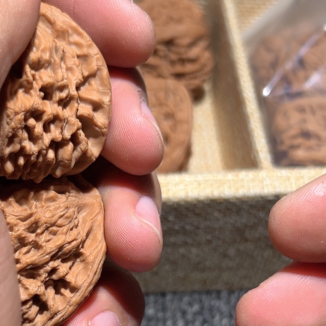 迩***迩文玩核桃吊坠南疆3