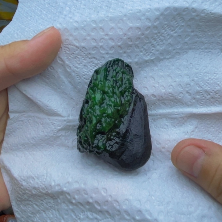 洪***金翡翠挂件未镶嵌翡翠
