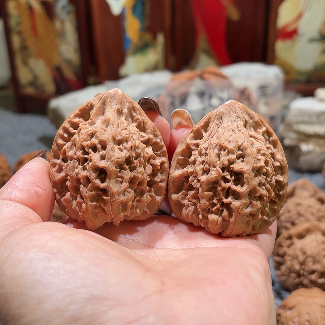 核桃文玩核桃官帽一对