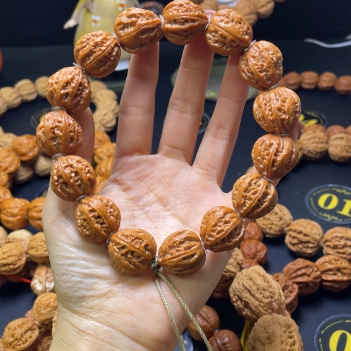 纸***家文玩核桃手串小八棱