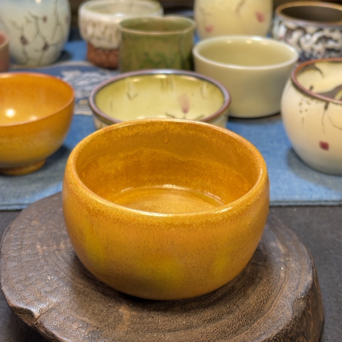 【闪购商品】摆件手工黄金杯。