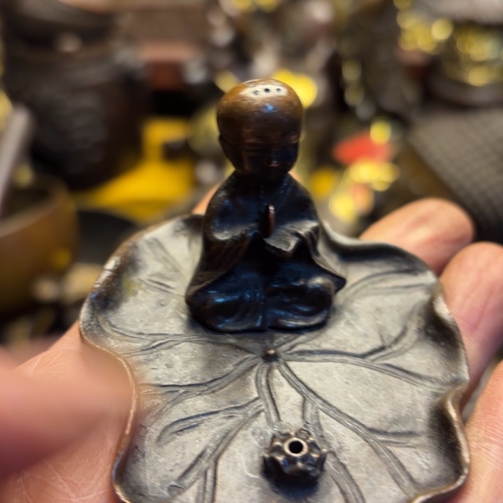 铜器摆件     点击下单