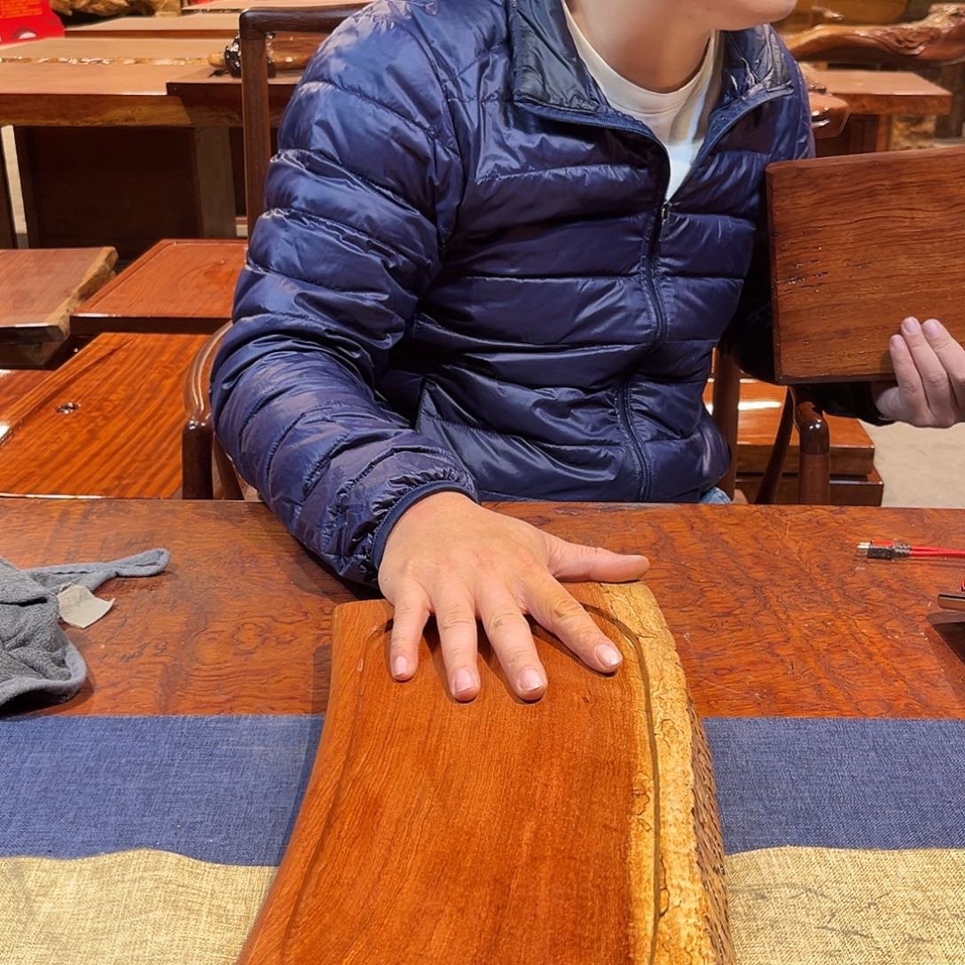 玉木（非红木类）巴花学名古夷苏木