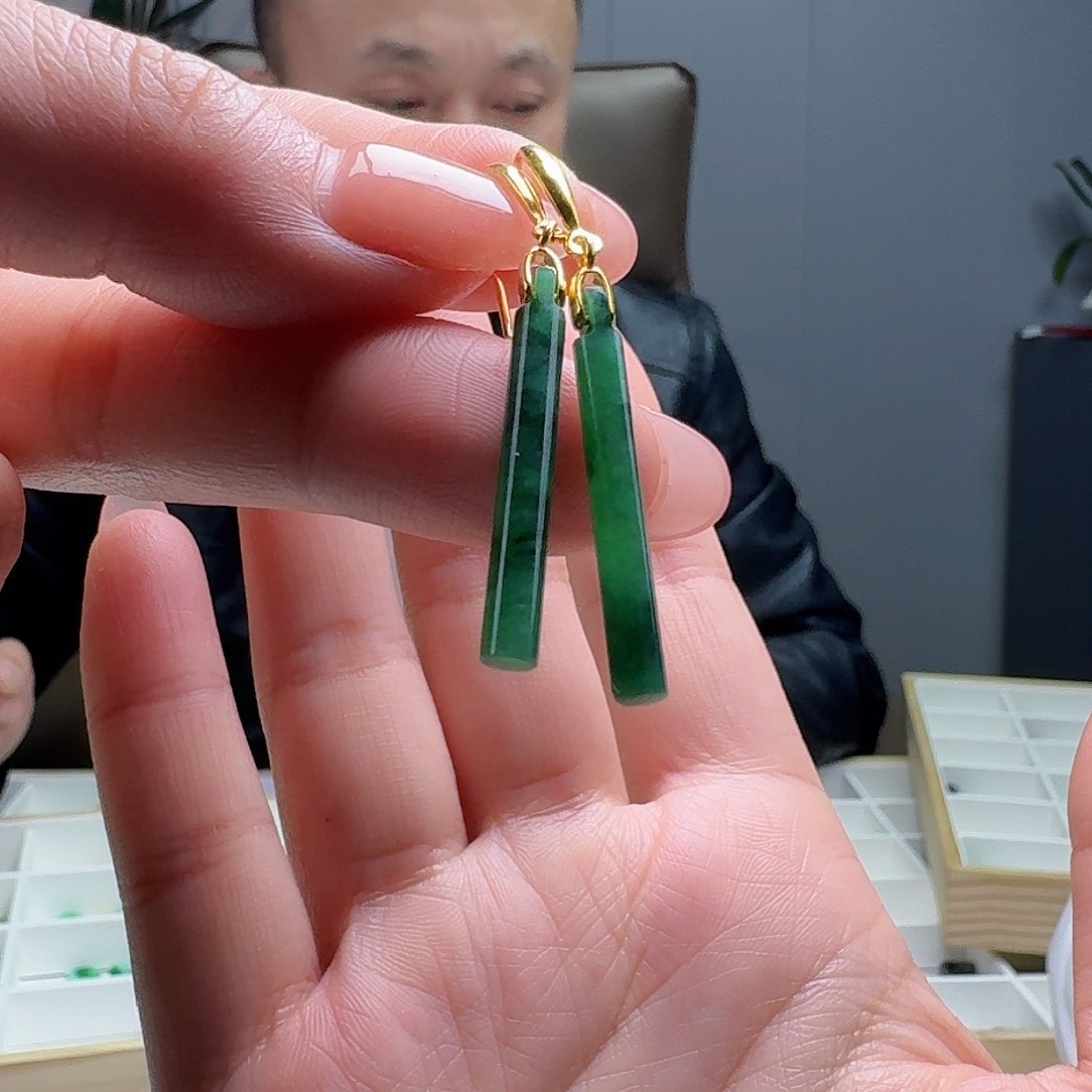 翡翠耳饰银S925镶嵌天然