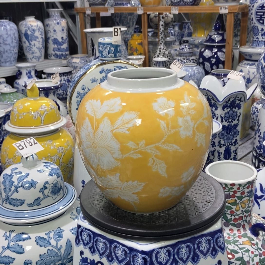 摆件花瓶轻微矿点手绘釉下彩