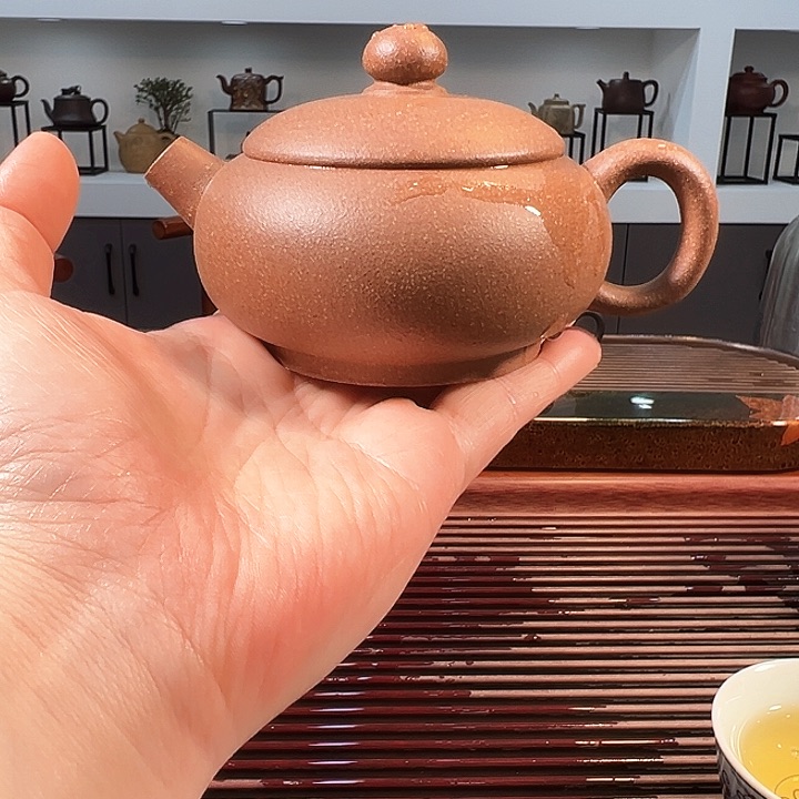 紫砂茶壶巨轮桃花泥