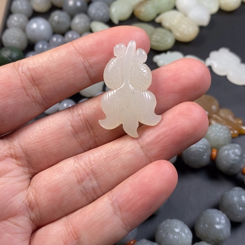 【闪购商品】和田玉挂件未镶嵌