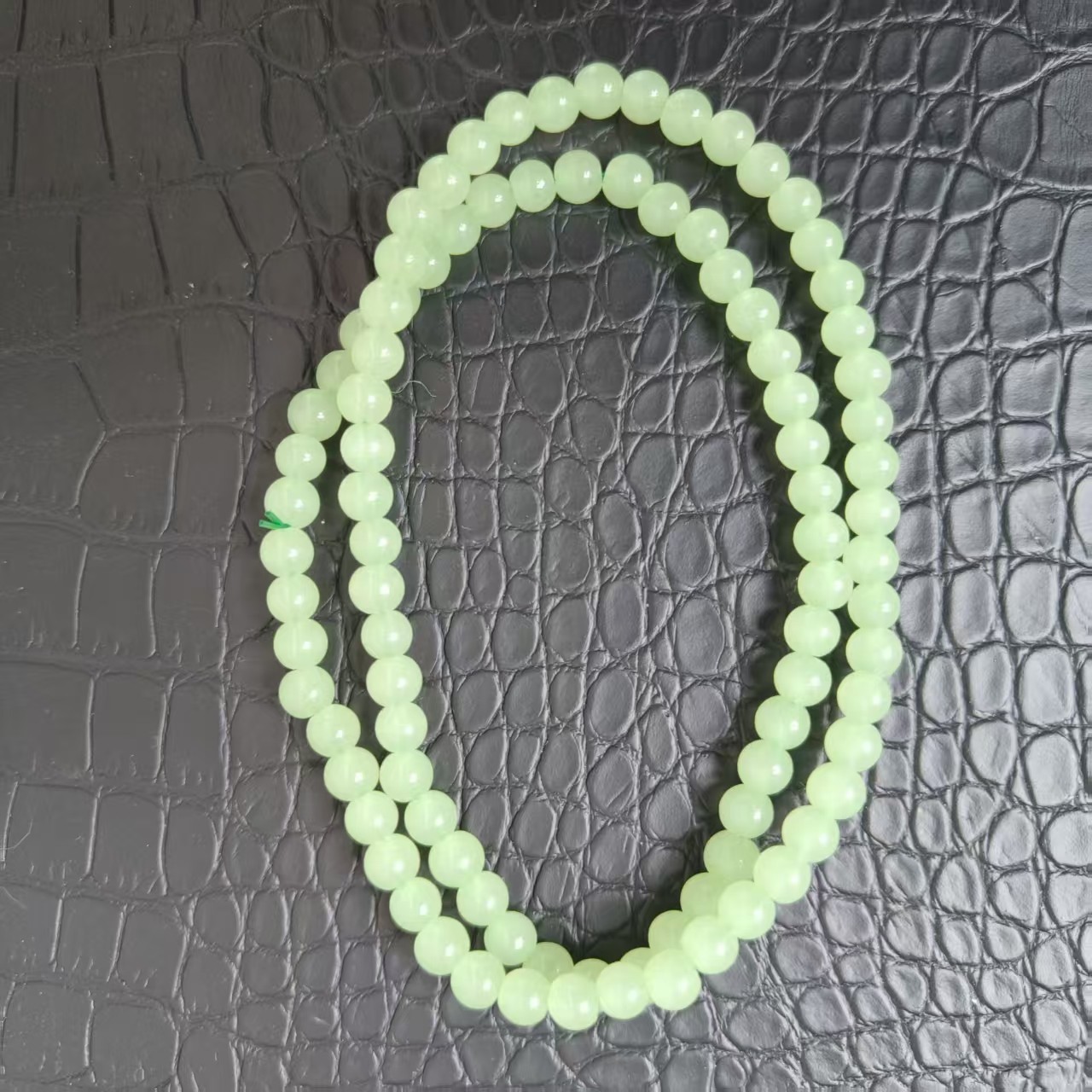 和田玉湖水绿XL1368