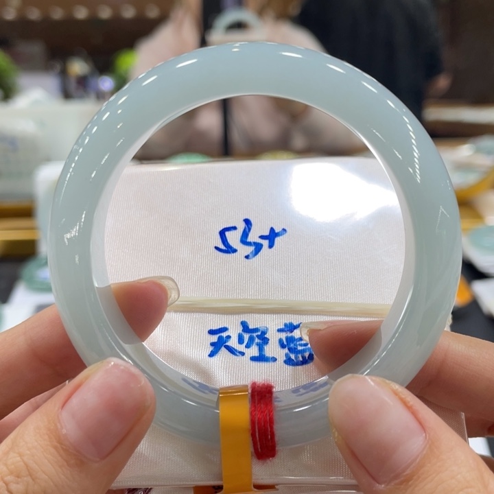 翡翠未镶嵌手镯翡翠