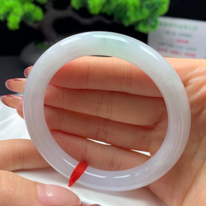 翡翠手镯未镶嵌58圆条