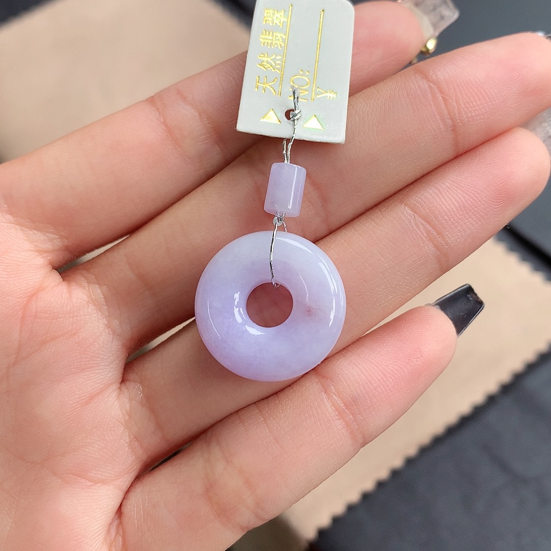 翡翠吊坠(不含链)未镶嵌薄**℃甜甜圈