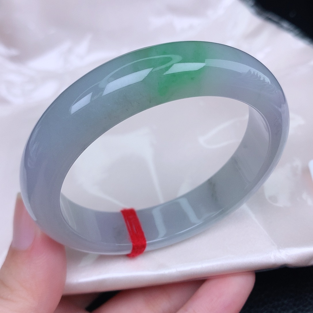 未镶嵌手镯翡翠天然