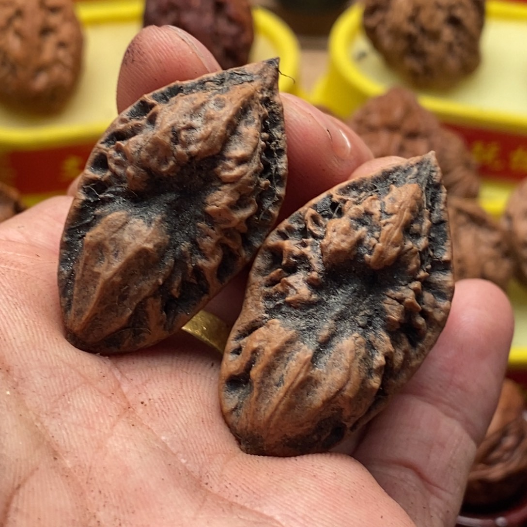 文玩核桃吊坠楸子217