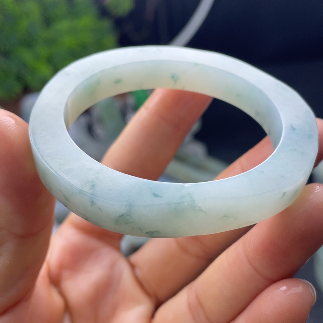 定制翡翠不退不换未镶嵌