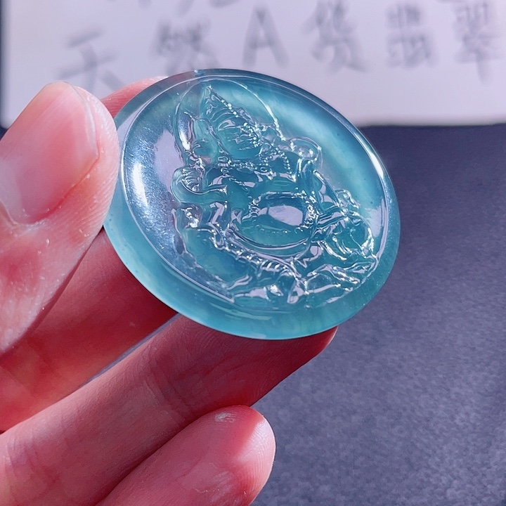 翡翠颈饰未镶嵌888888888
