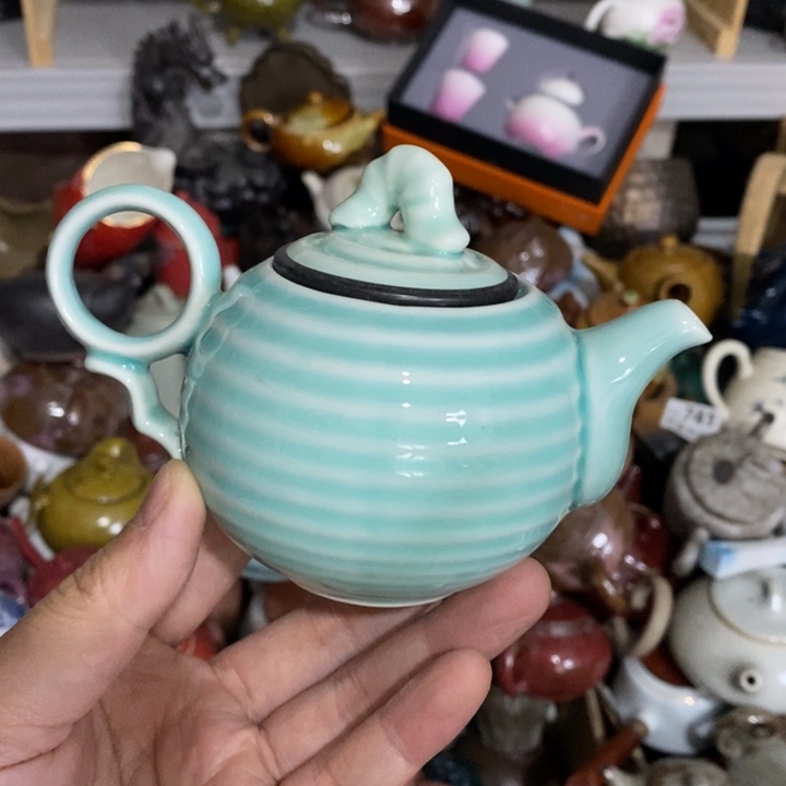陶瓷艺术品及陶瓷制品