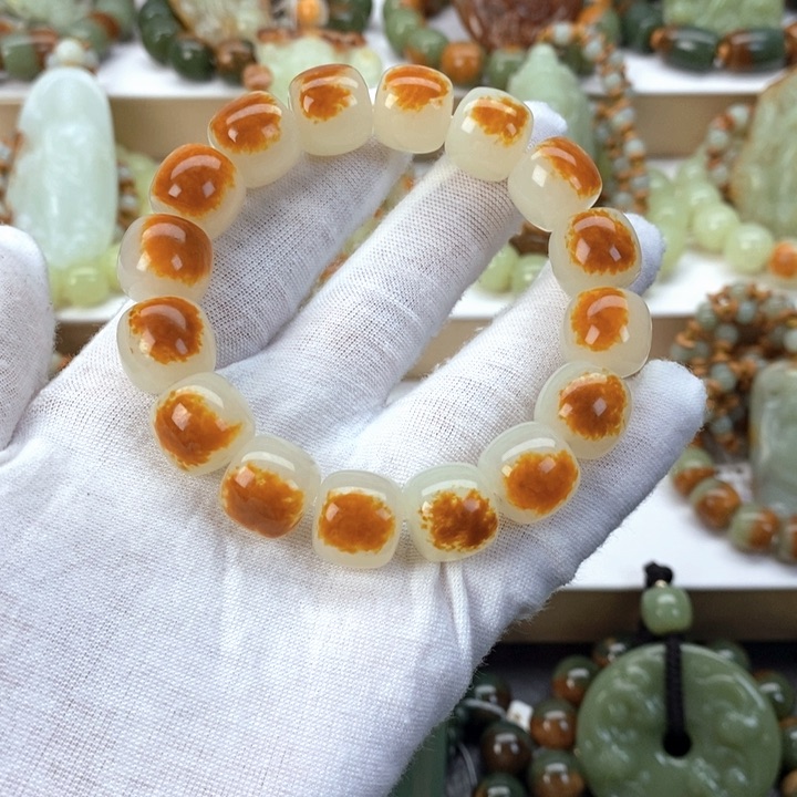 【闪购商品】透闪石质玉手串未镶嵌包**胖