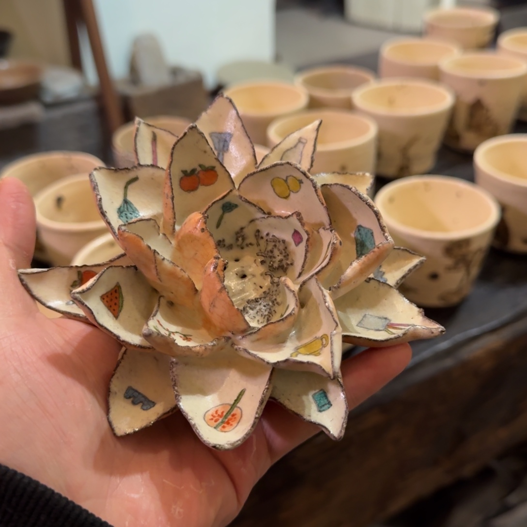 邵科。清供图香插手作