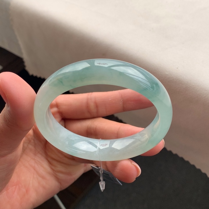 翡翠手镯未镶嵌翡翠手镯55