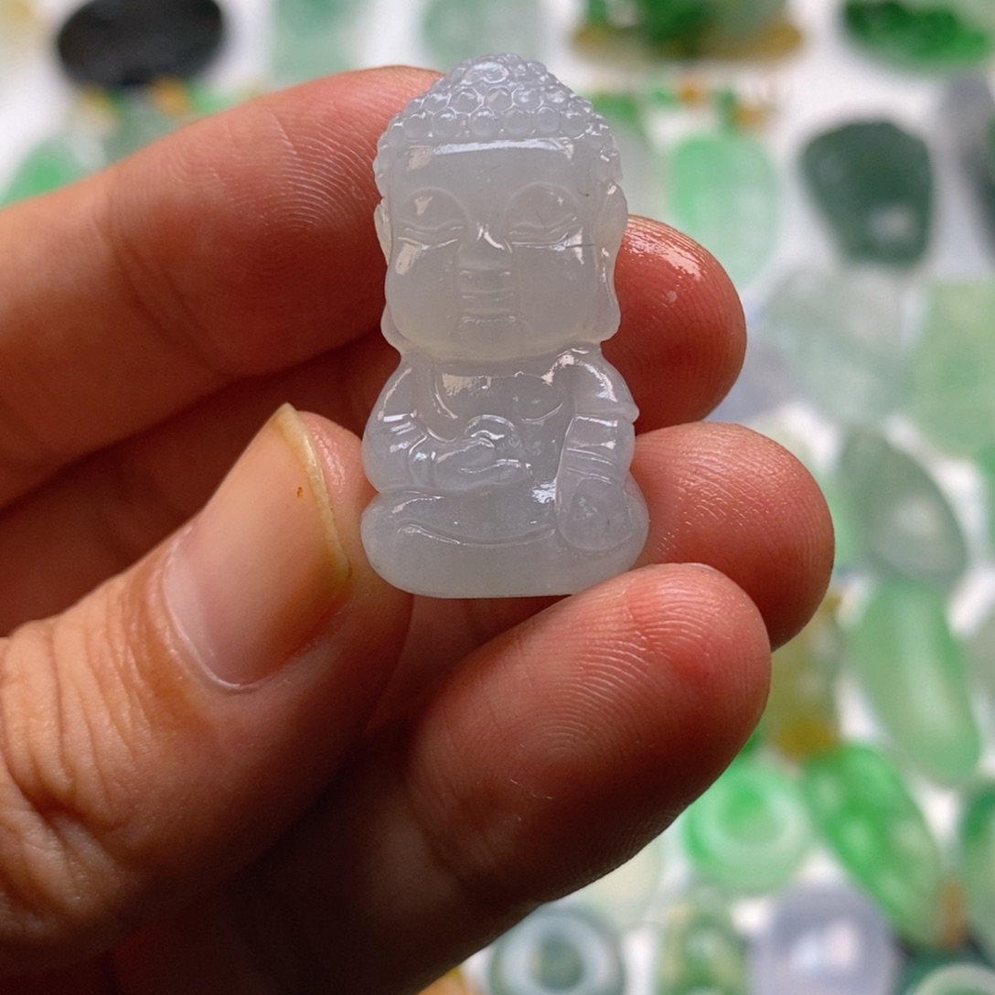 定制翡翠未镶嵌宝宝佛
