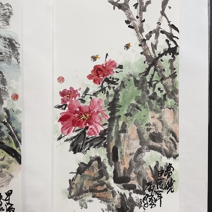 国画花鸟等图案和花卉四开