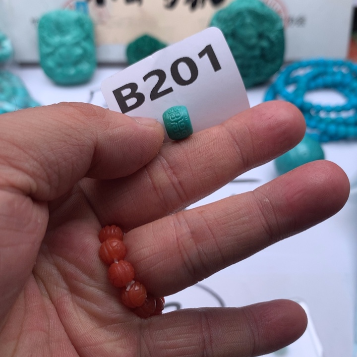 未镶嵌绿松石珠宝奇石