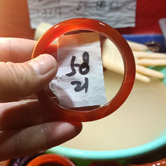 玛瑙/玉髓手镯未镶嵌