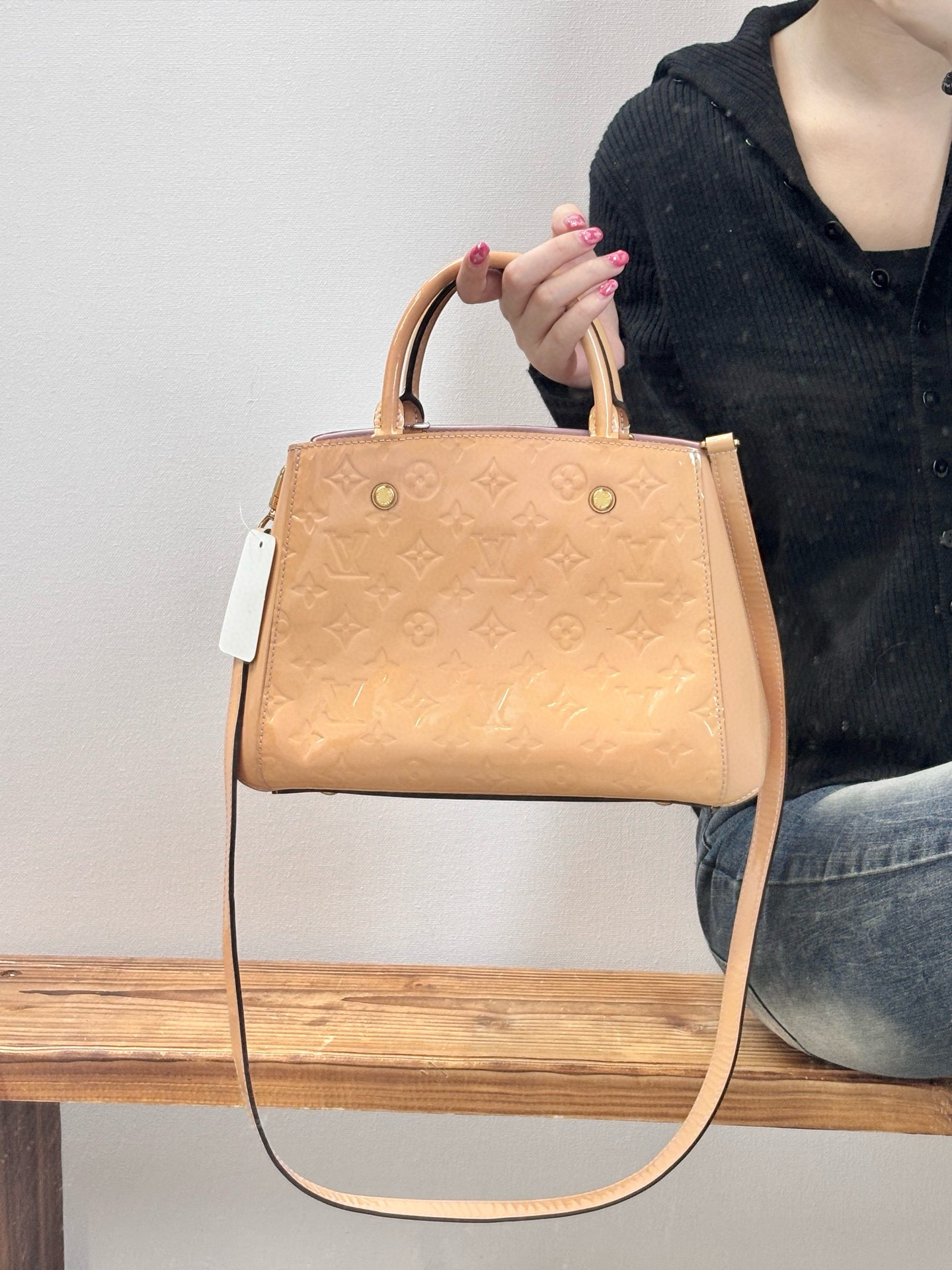 95新 LouisVuitton/路易威登 lv 奶茶色蒙田bb斜挎包