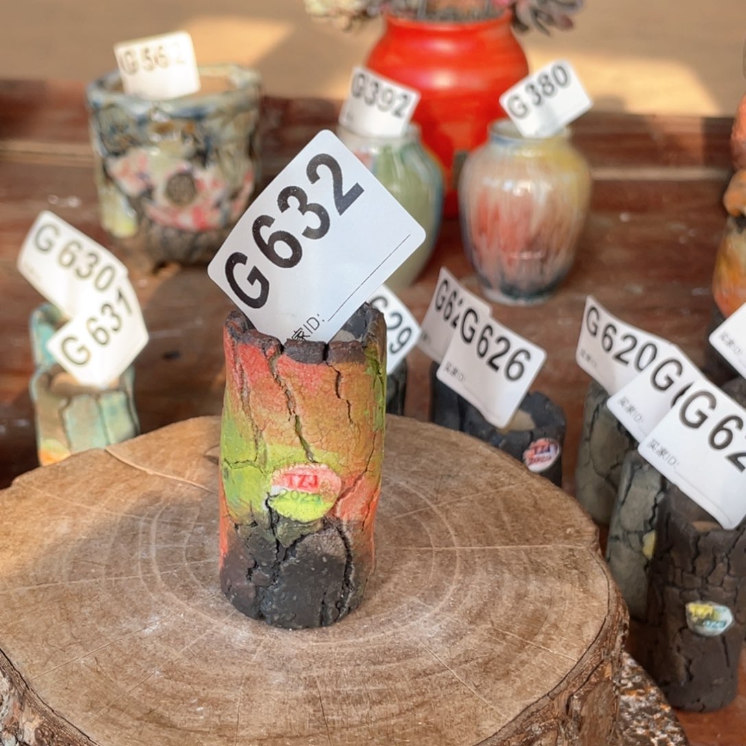 紫砂花盆独枝干内口2.5