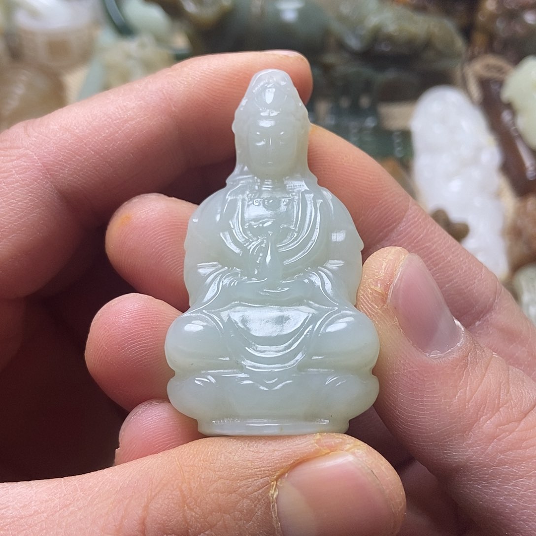 和田玉挂件未镶嵌卖****头