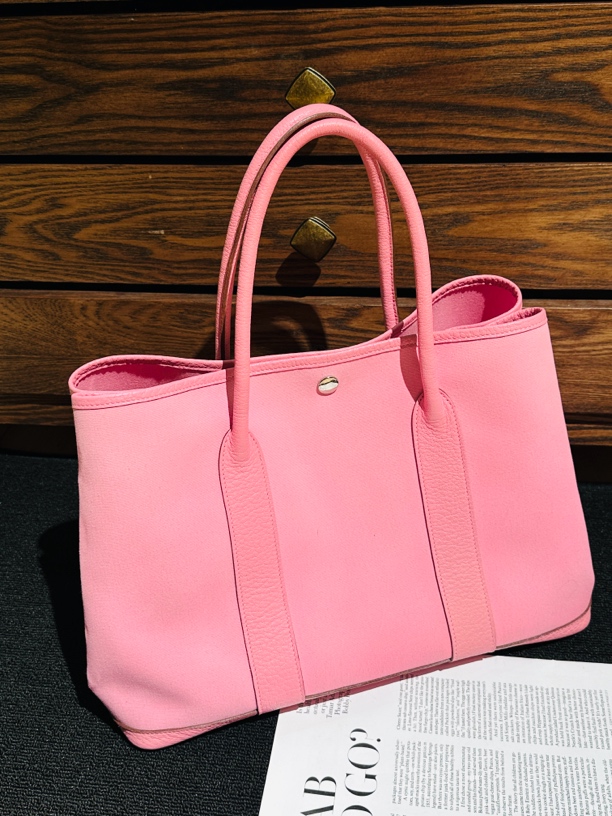 95新 Hermes/爱马仕 兜兜 粉色36花园框N手提包
