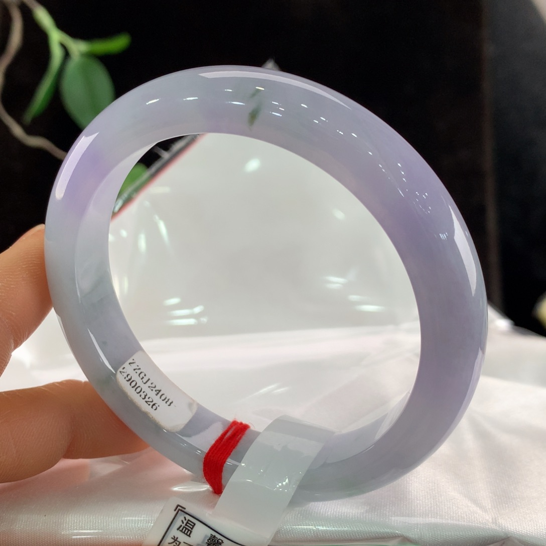 翡翠手镯未镶嵌闹*111-0326