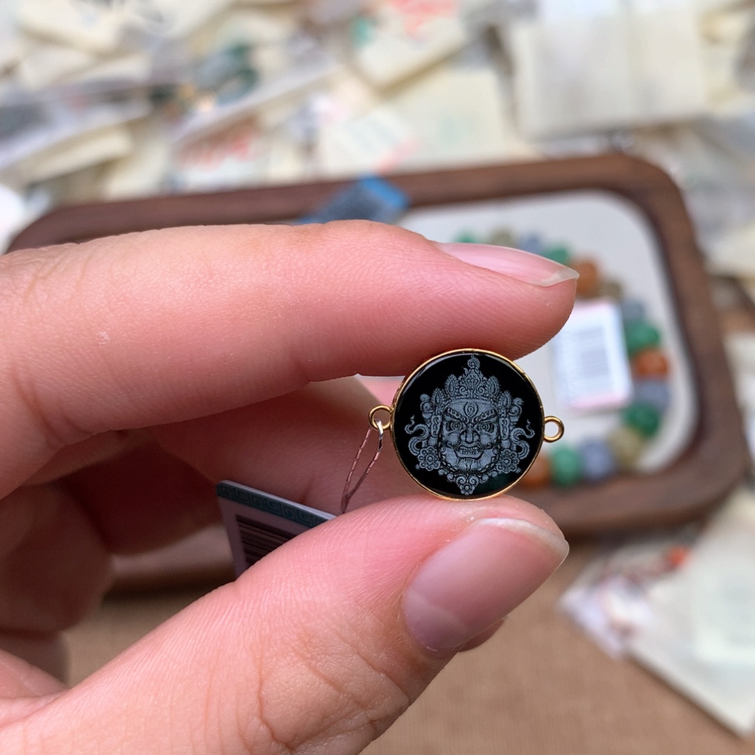 【闪购商品】18K金镶嵌挂件翡翠一