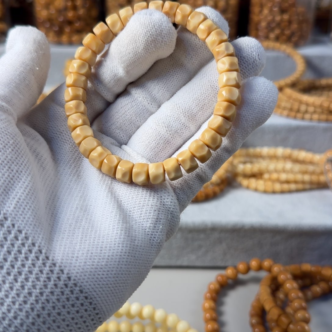 星月菩提吊坠闪电购19