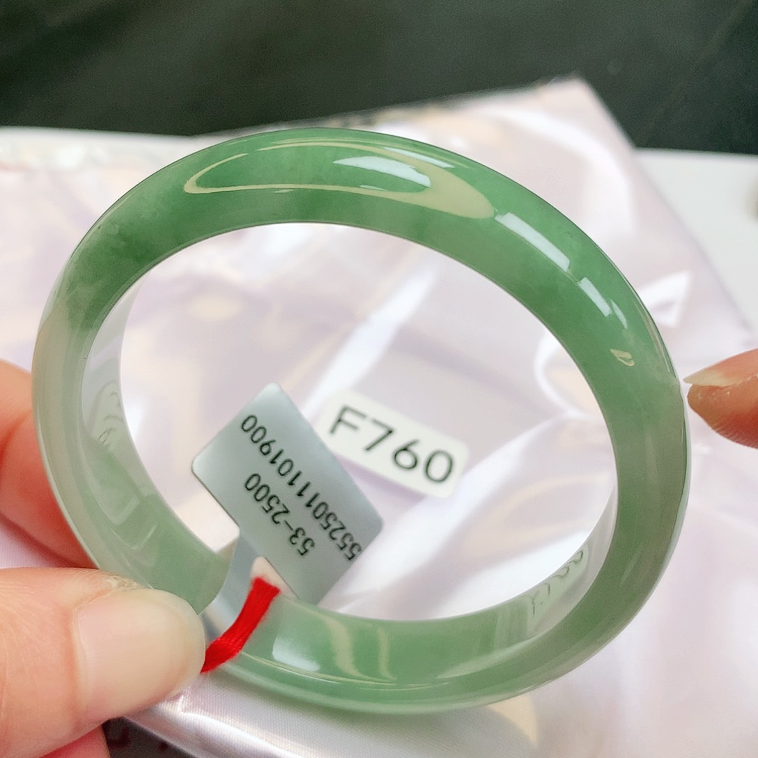 【闪购商品】翡翠手镯未镶嵌缅甸天然a货翡翠