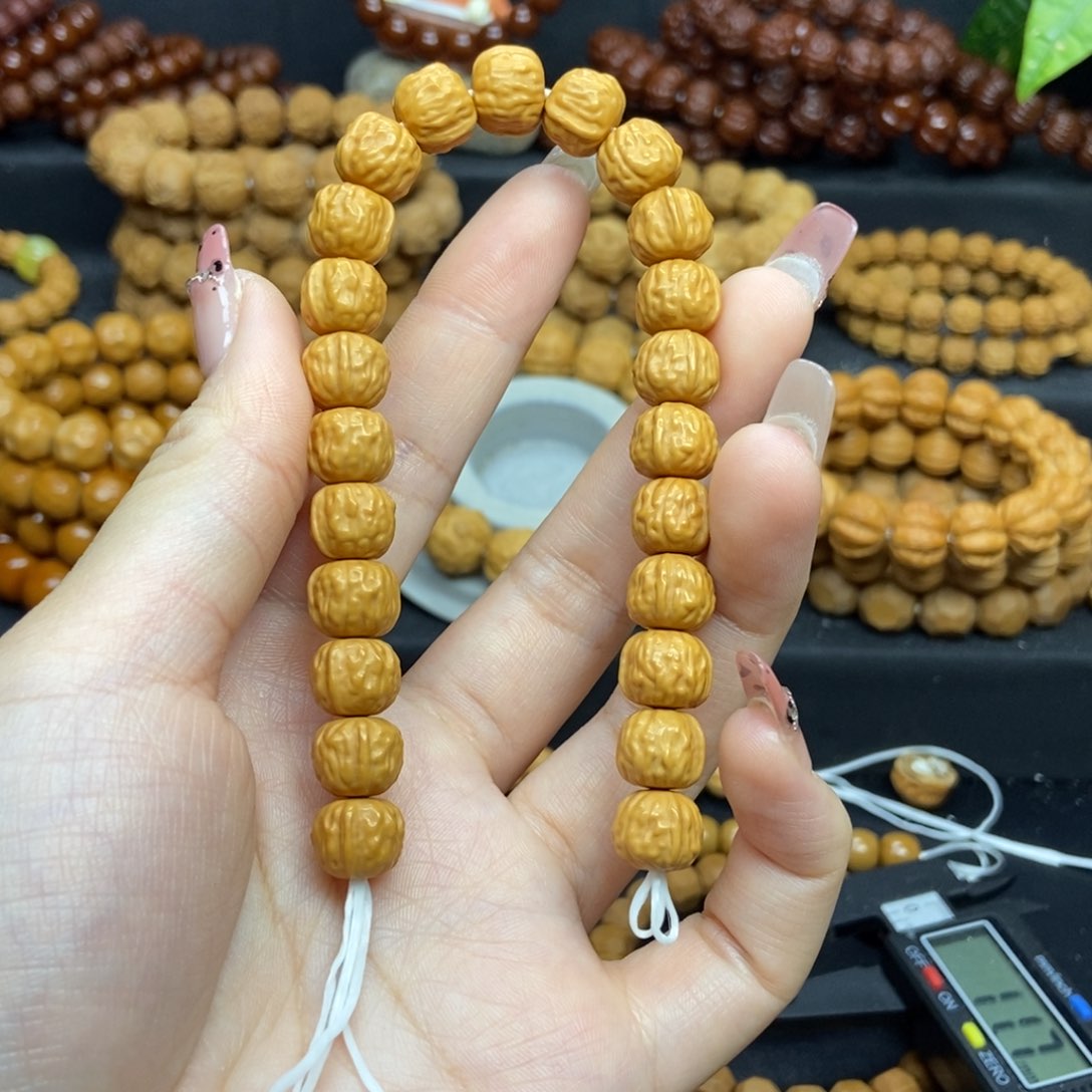 猴头核桃手串小*瑶小蛤蟆头