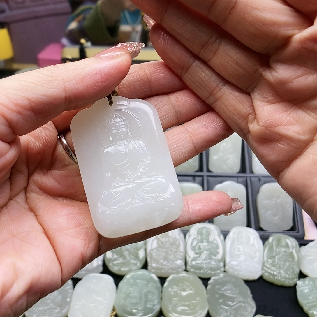 和田玉颈饰未镶嵌洪*