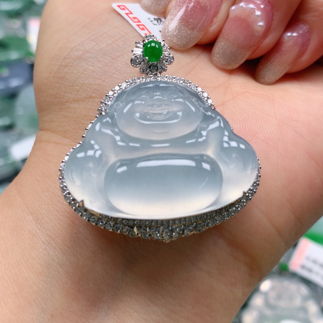 翡翠颈饰18K金镶嵌爱****王天然翡翠