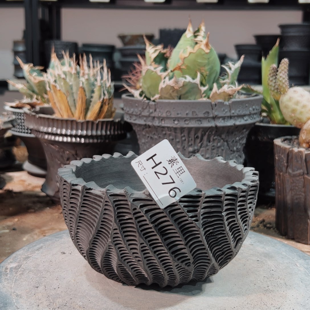 景德镇手工素里内口14.5高9瑕疵