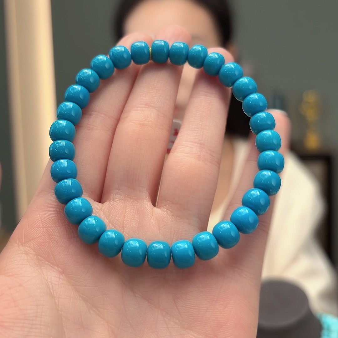 绿松石未镶嵌颈饰