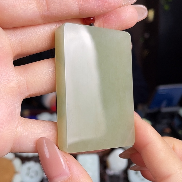 和田玉未镶嵌颈饰定制发货