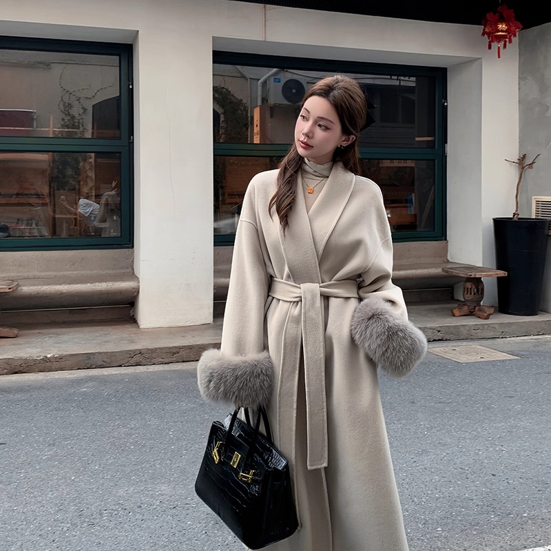 羊毛双面呢大衣外套女2025新款秋冬仿狐狸毛袖口留洋富家千金风