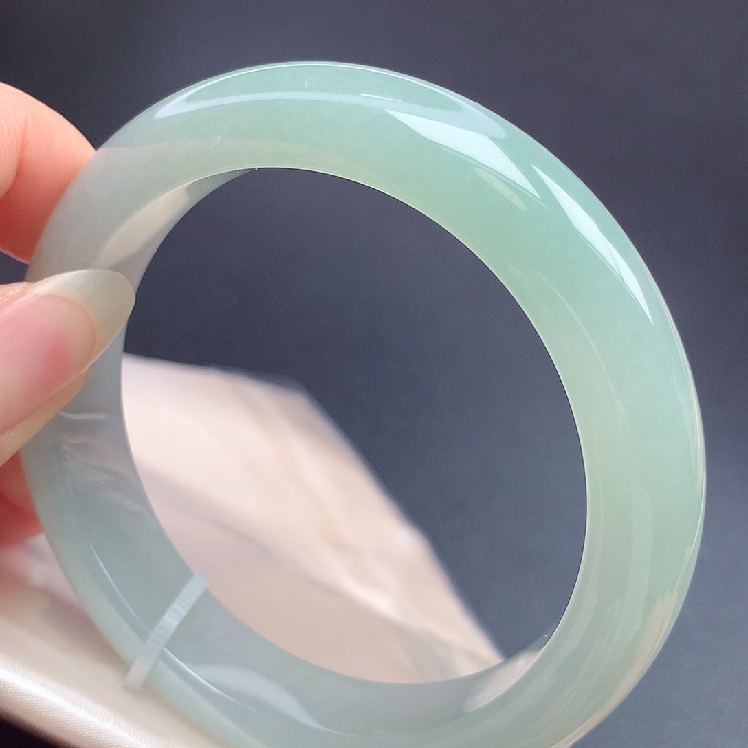 翡翠未镶嵌手镯58.4圈口