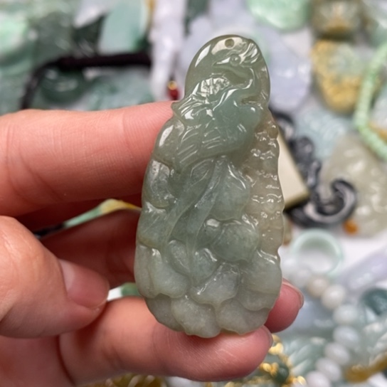 翡翠吊坠(不含链)未镶嵌